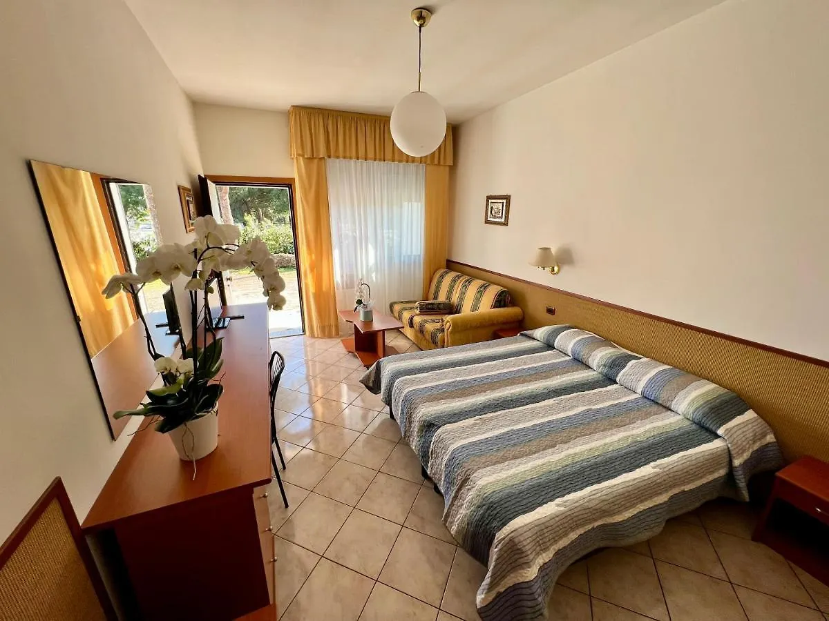 Hotel Ca' Bianca Da Paolino Misano Adriatico Italie